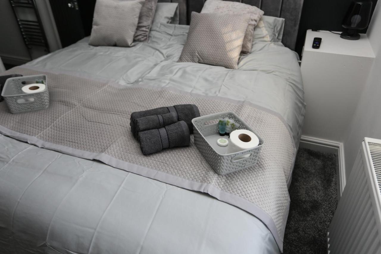 Cheerful 4-Bedroom Home In Sheffield Walkley Екстер'єр фото